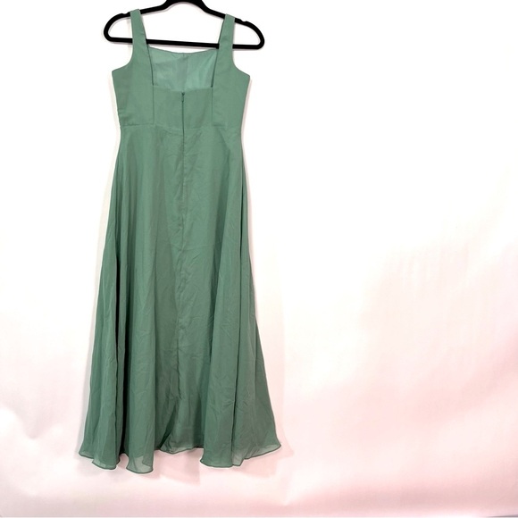 Girls Green Squared Sweetheart Neck Chiffon-Like Flowy Dress Sz 13 NWT - Picture 2 of 4